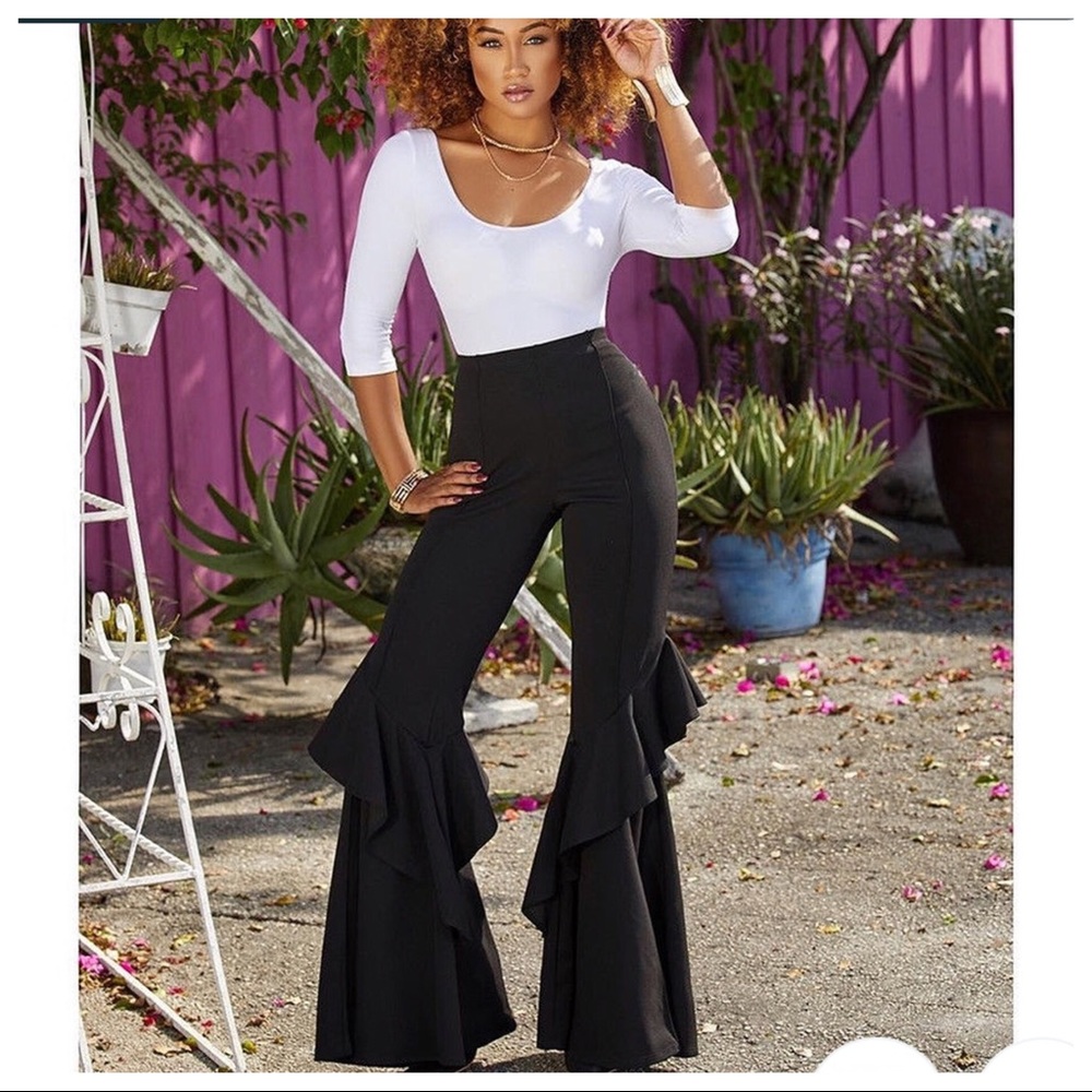 New! Casual Flare Ruffle Palazzo Pants!!! 🌹💃🏼☕️